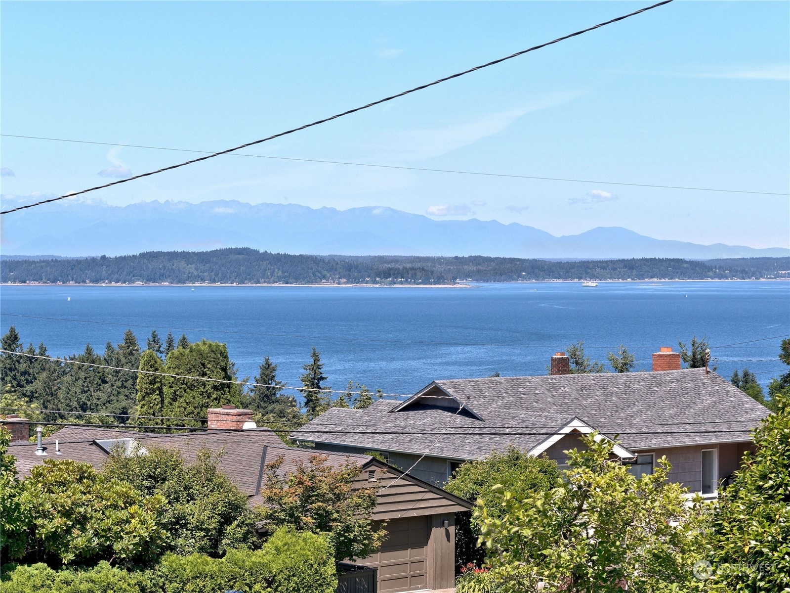 Property Photo: 7602 44th Avenue SW WA 98136