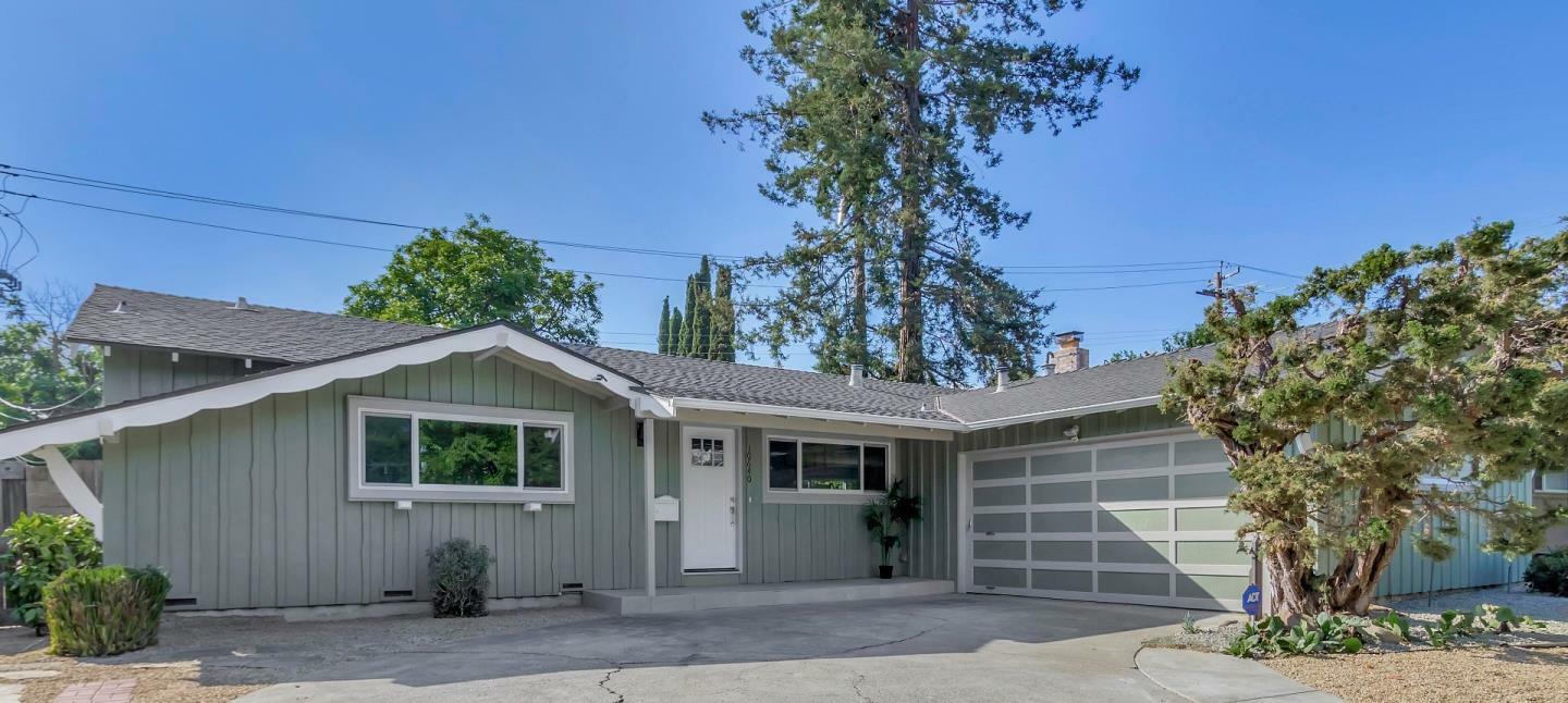 Property Photo: 10640 East Estates Drive CA 95014