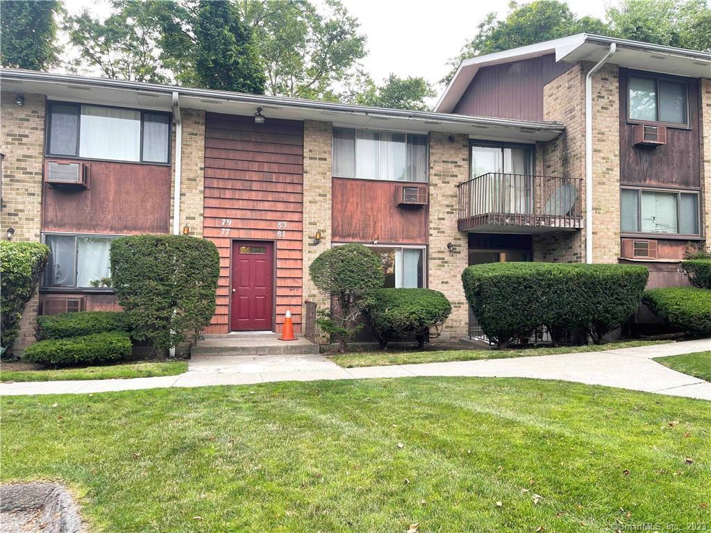 Property Photo: 77 Kennedy Drive 77 CT 06606