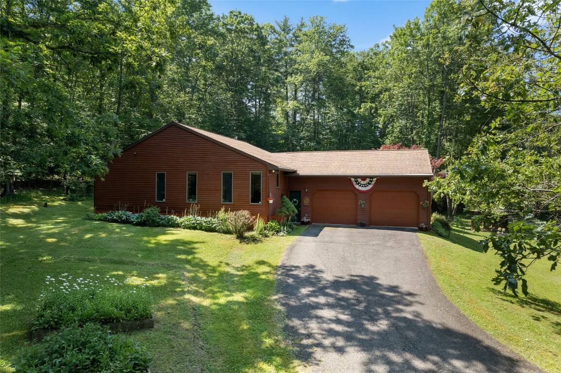 Property Photo:  486 E Windsor Road  NY 13865 