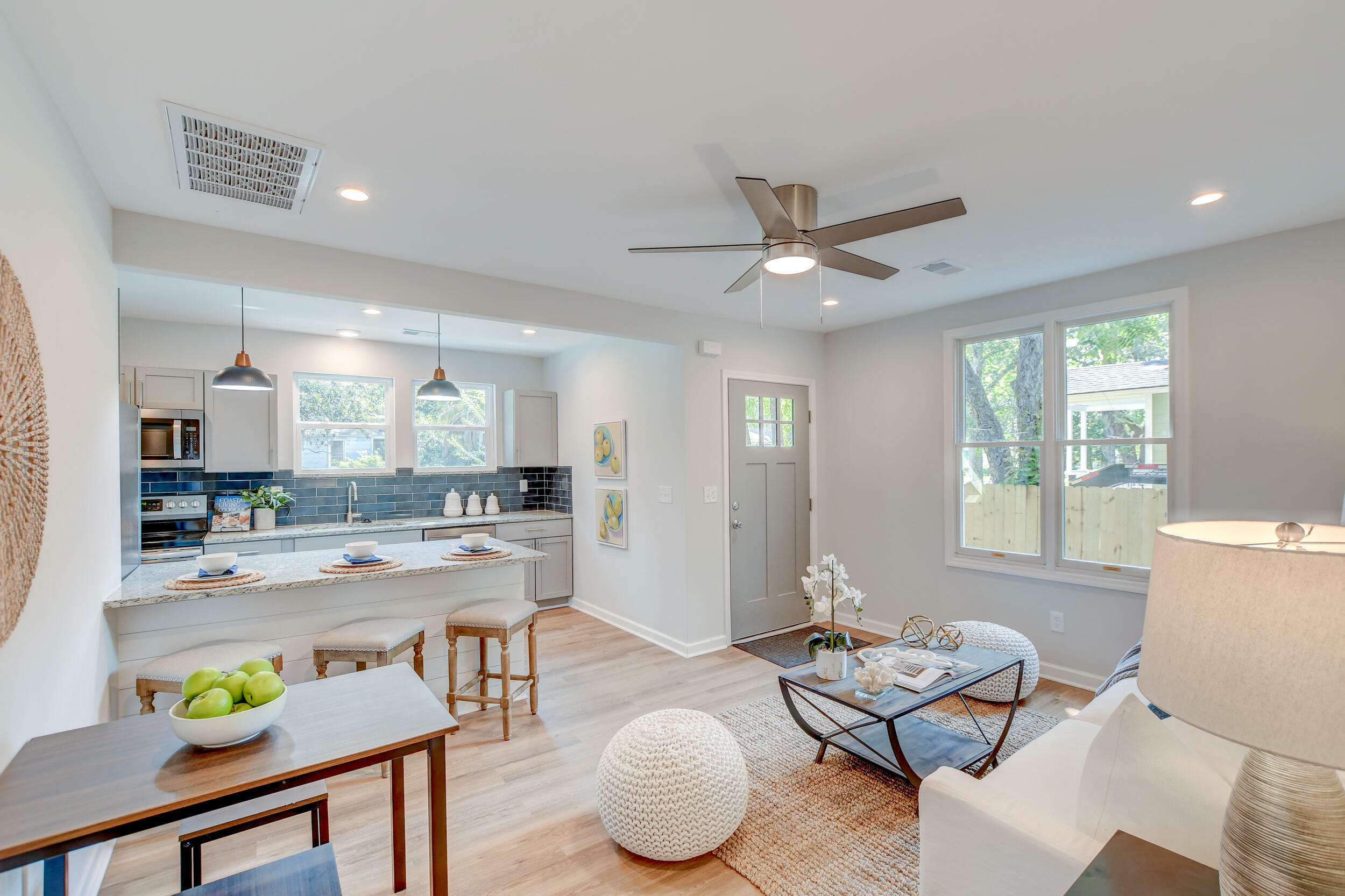 Property Photo: 2734 Saratoga Road SC 29405