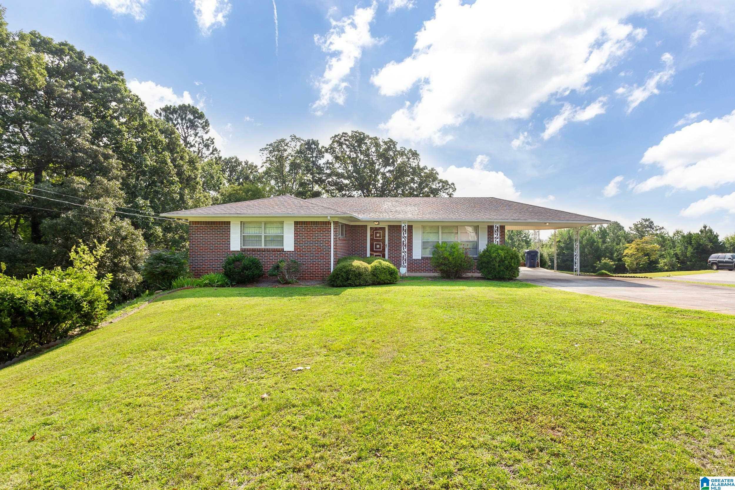 Property Photo:  401 Joyce Street  AL 35160 