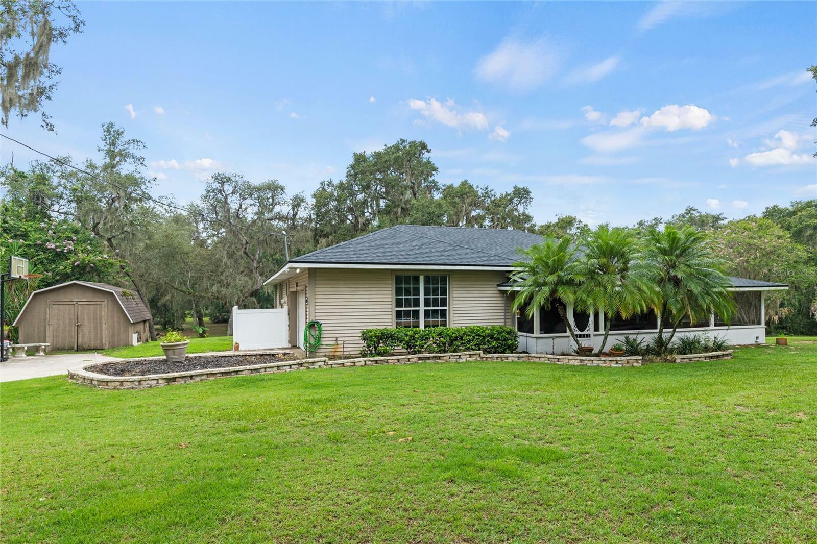 Property Photo: 27025 Oak Shadow Lane FL 32757