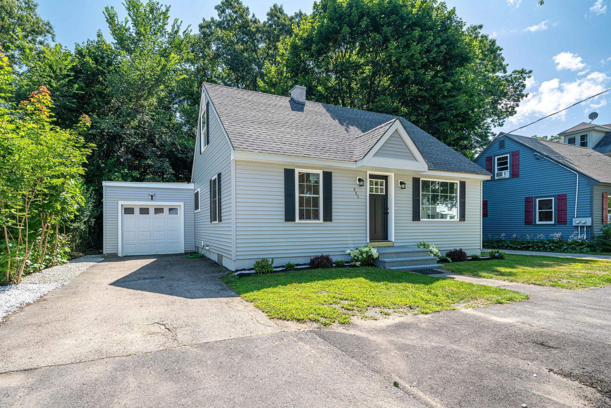 Property Photo:  885 Beech Street  NH 03104 