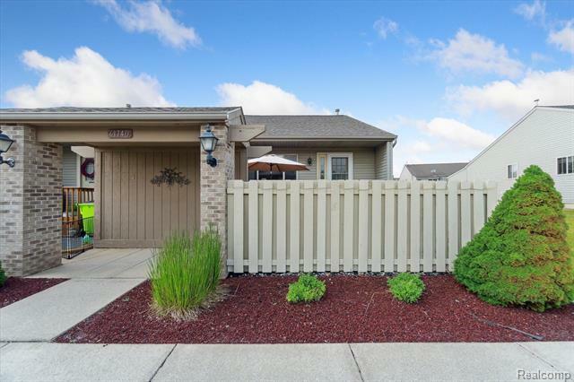 Property Photo: 61740 Williamsburg Unit 6 MI 48178