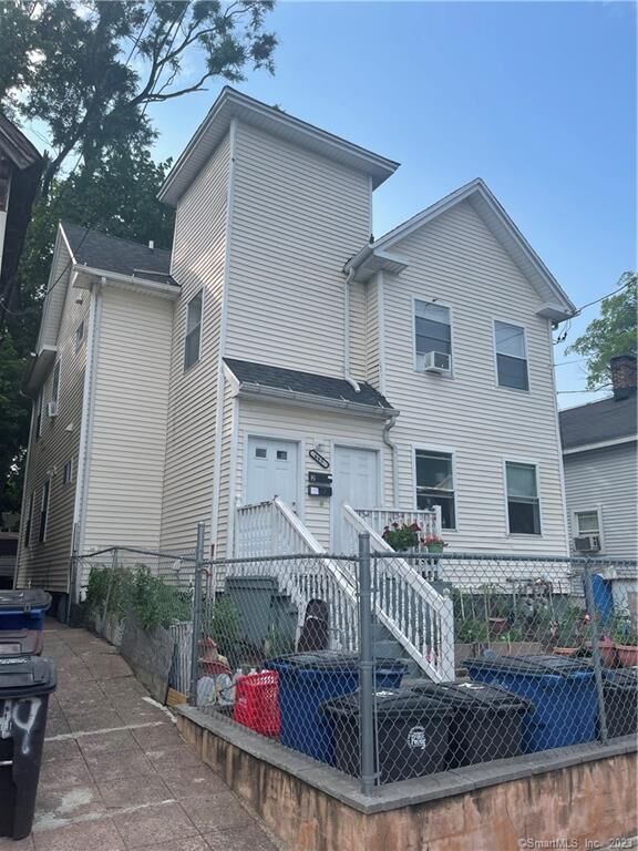 Property Photo: 645 Washington Avenue CT 06519