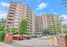 Property Photo:  91 Strawberry Hill Avenue 232  CT 06902 