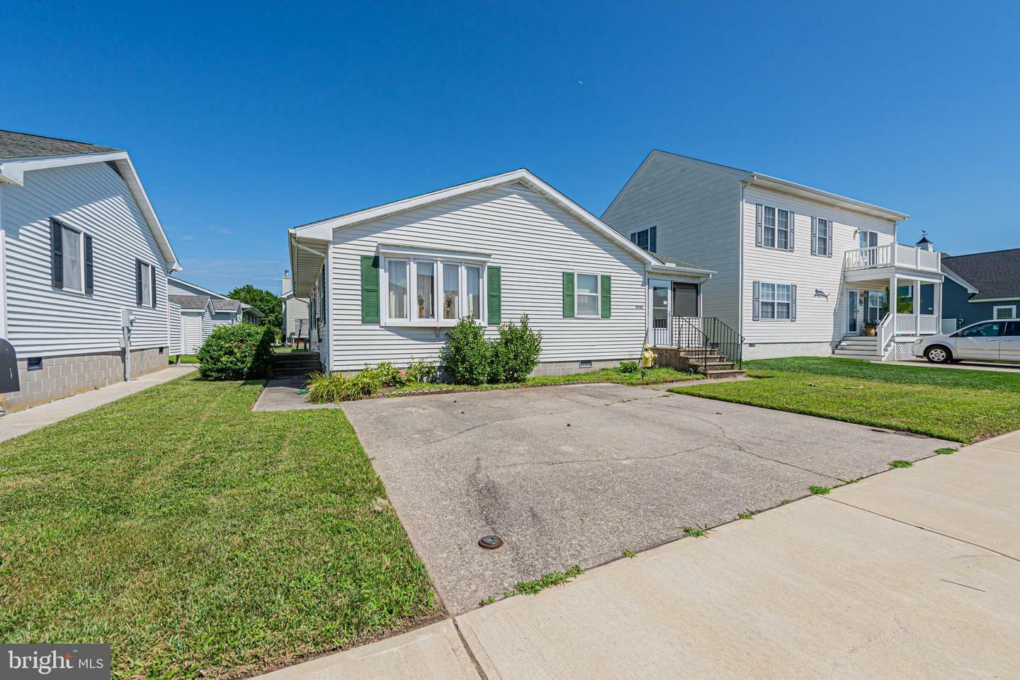 Property Photo: 13700 Fiesta Road MD 21842