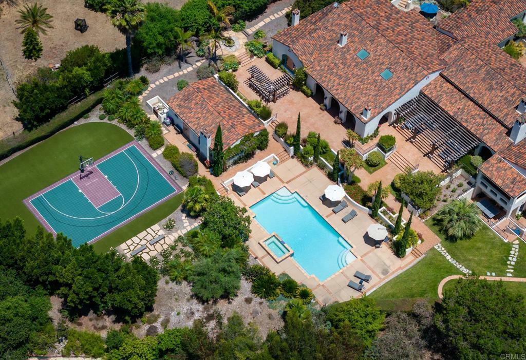 Property Photo: 16636 El Zorro Vista CA 92067