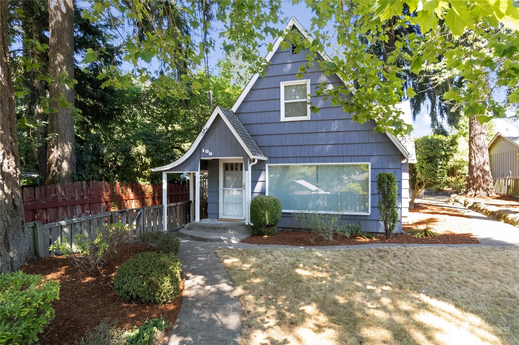 Property Photo: 109 Farallone Avenue WA 98466