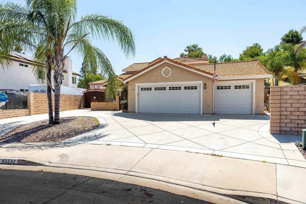 Property Photo:  40232 Vidette Circle  CA 92591 