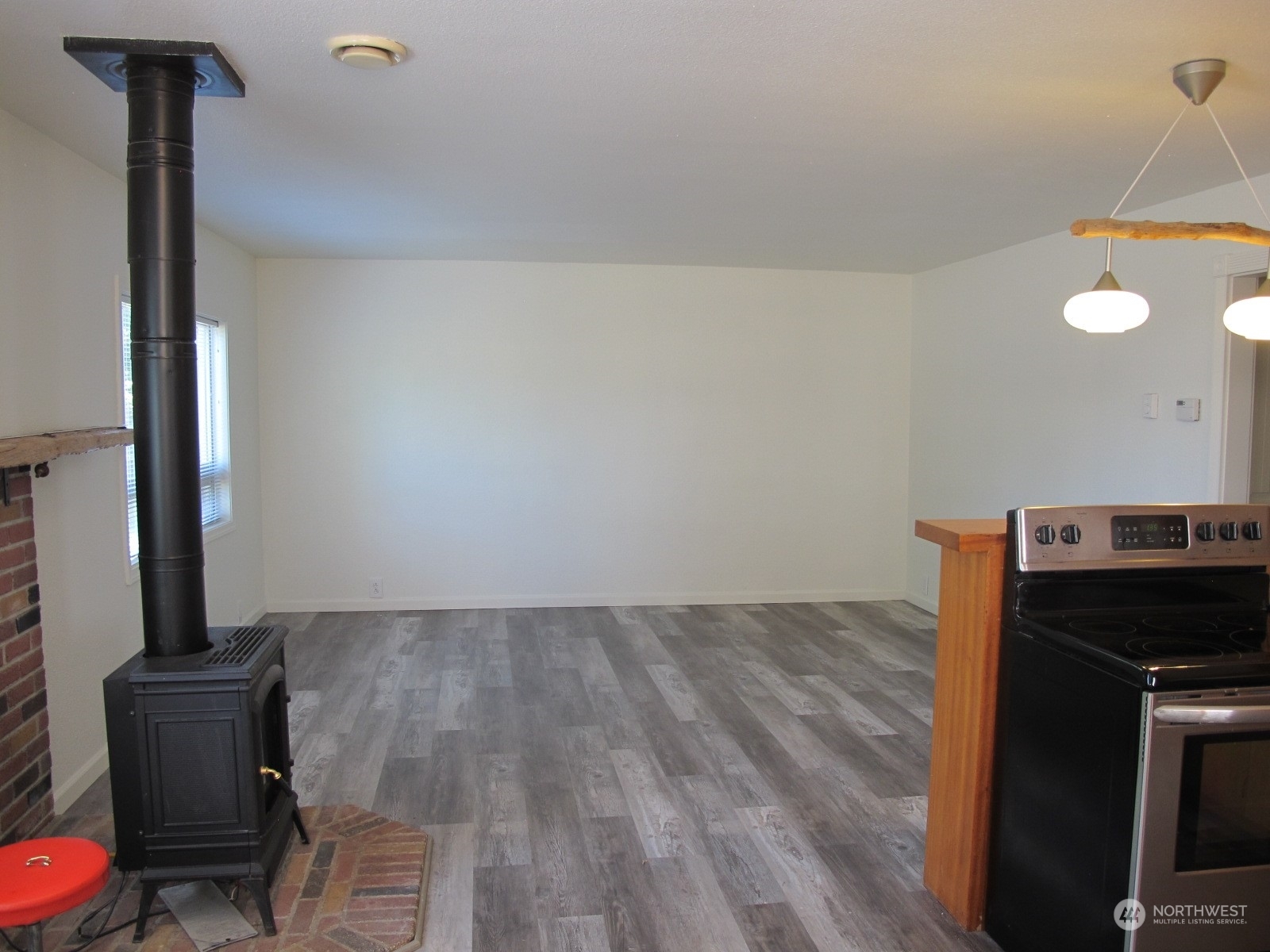 Property Photo:  1215 273rd Place  WA 98640 