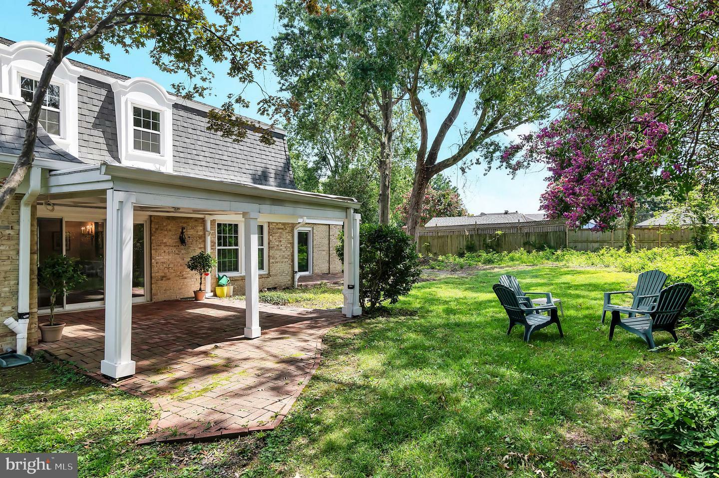 Property Photo:  9516 Ferry Harbour Court  VA 22309 