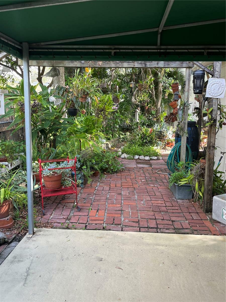 Property Photo:  2905 W San Carlos Street  FL 33629 