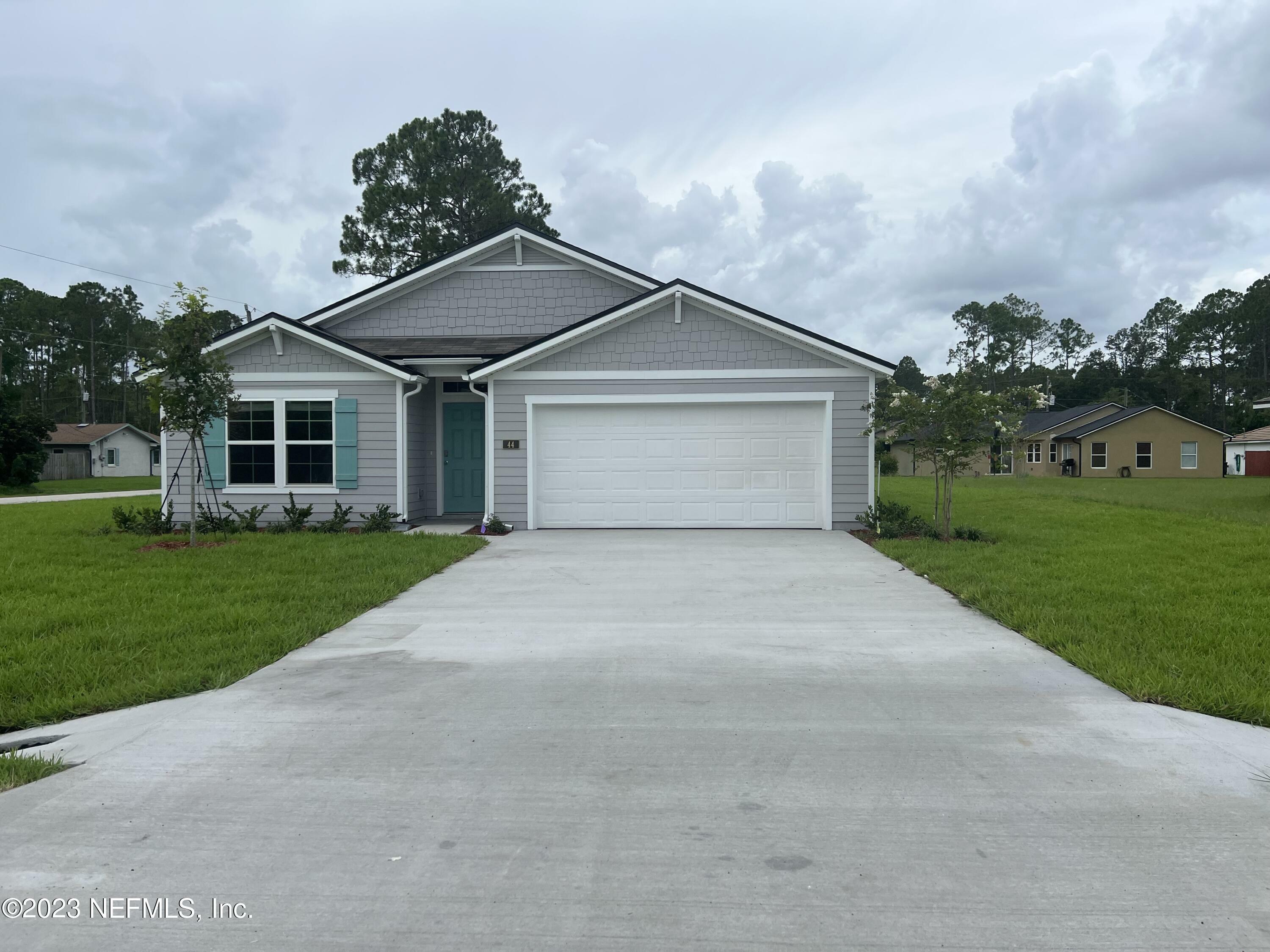 Property Photo:  44 Rickenbacker Drive  FL 32164 