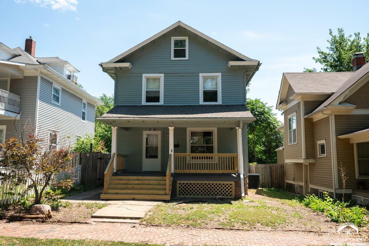Property Photo: 1518 SW Mulvane Street KS 66604