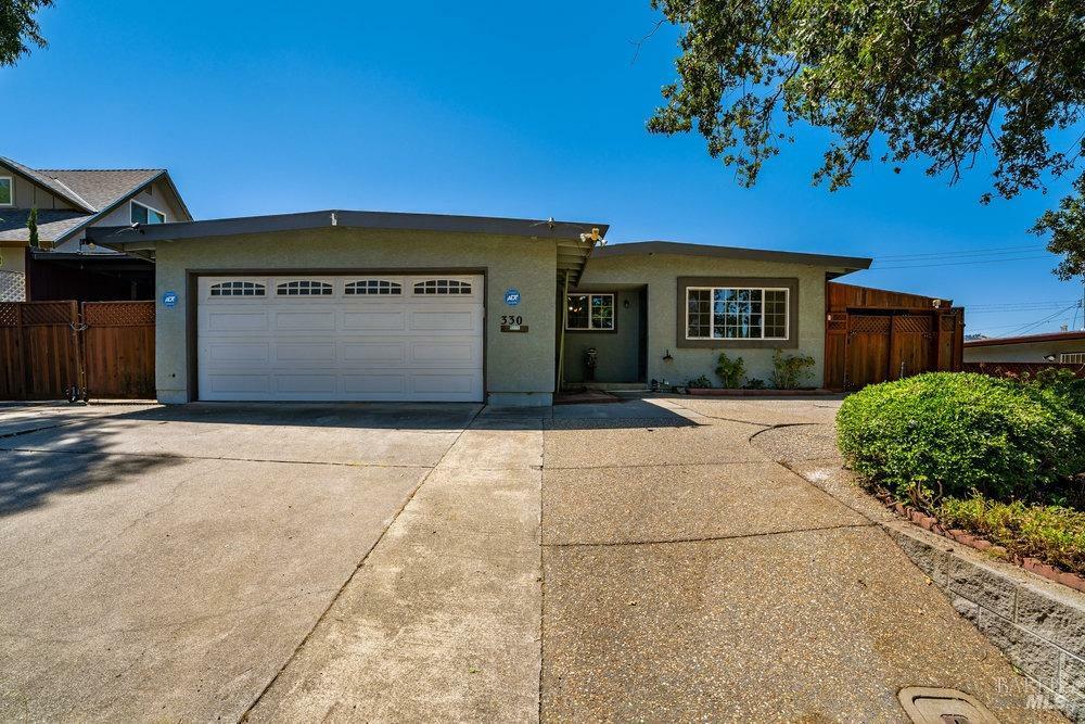 Property Photo:  330 Springvalley Drive  CA 95687 