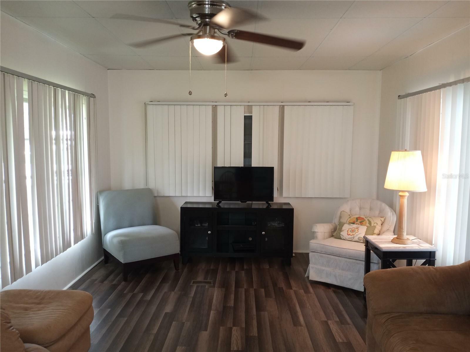 Property Photo:  5648 Holiday Park Boulevard  FL 34287 