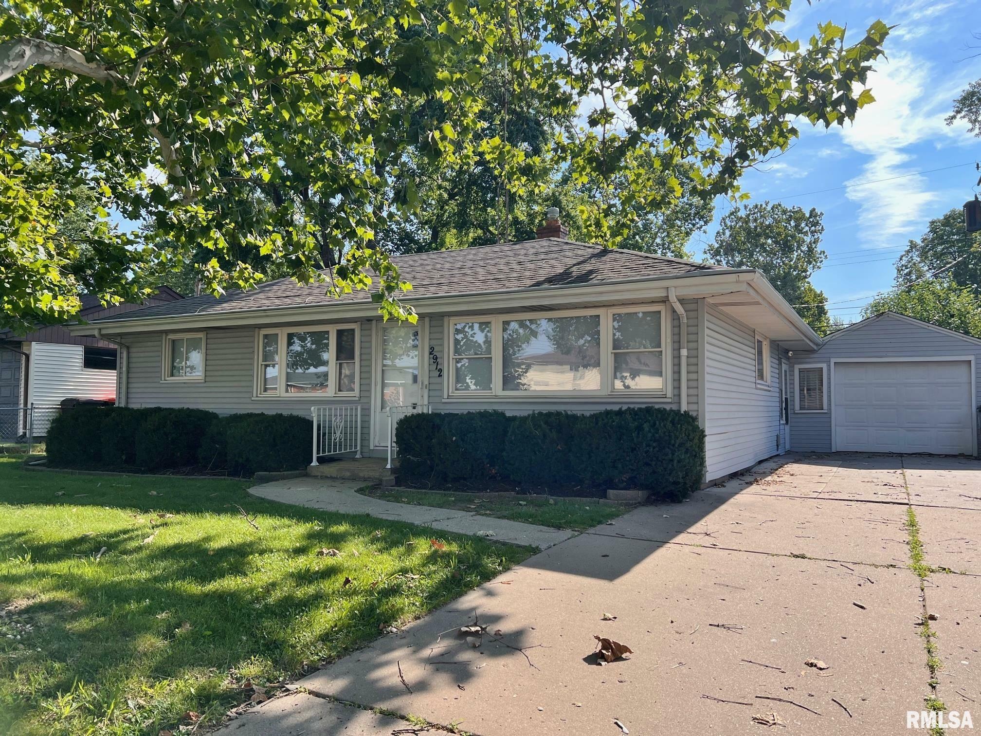 Property Photo:  2912 N Sterling Avenue  IL 61604 