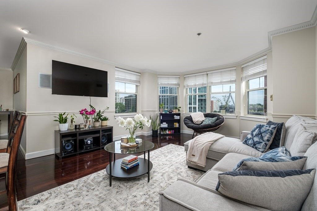 Property Photo:  150 Staniford St 631  MA 02114 