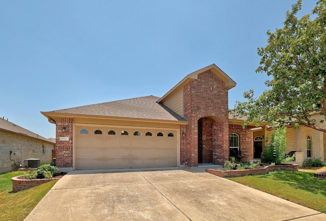 Property Photo:  1912 Laminar Creek Road  TX 78613 