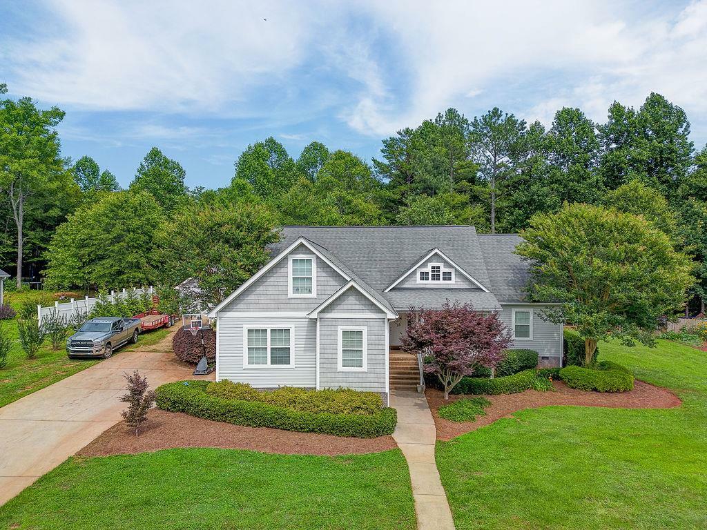 Property Photo:  1010 Bradford Place  GA 30710 