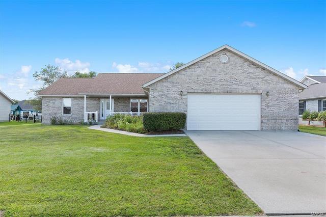 Property Photo: 313 Torrington Lane IL 62243