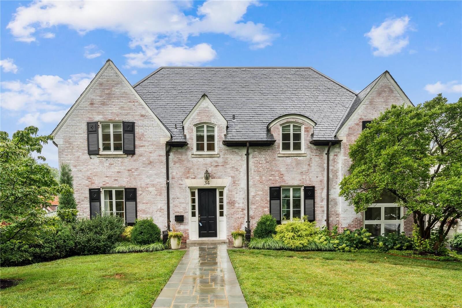 Property Photo:  34 Broadview Drive  MO 63105 