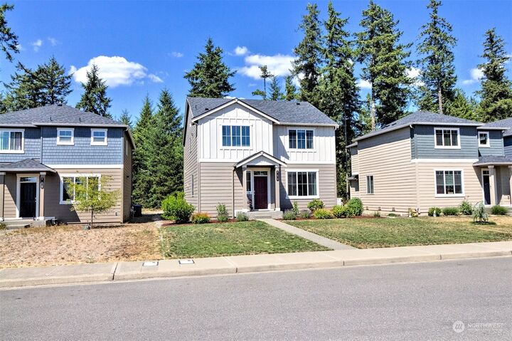Property Photo:  228 Basil Avenue  WA 98584 