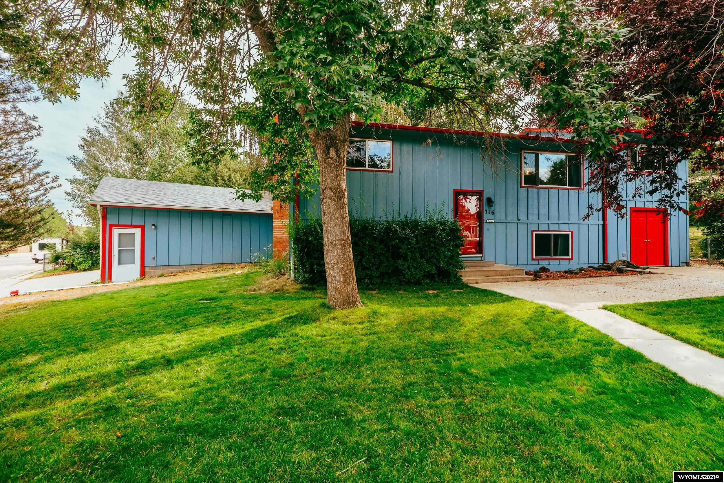 Property Photo:  716 Fullerton Avenue  WY 82834 