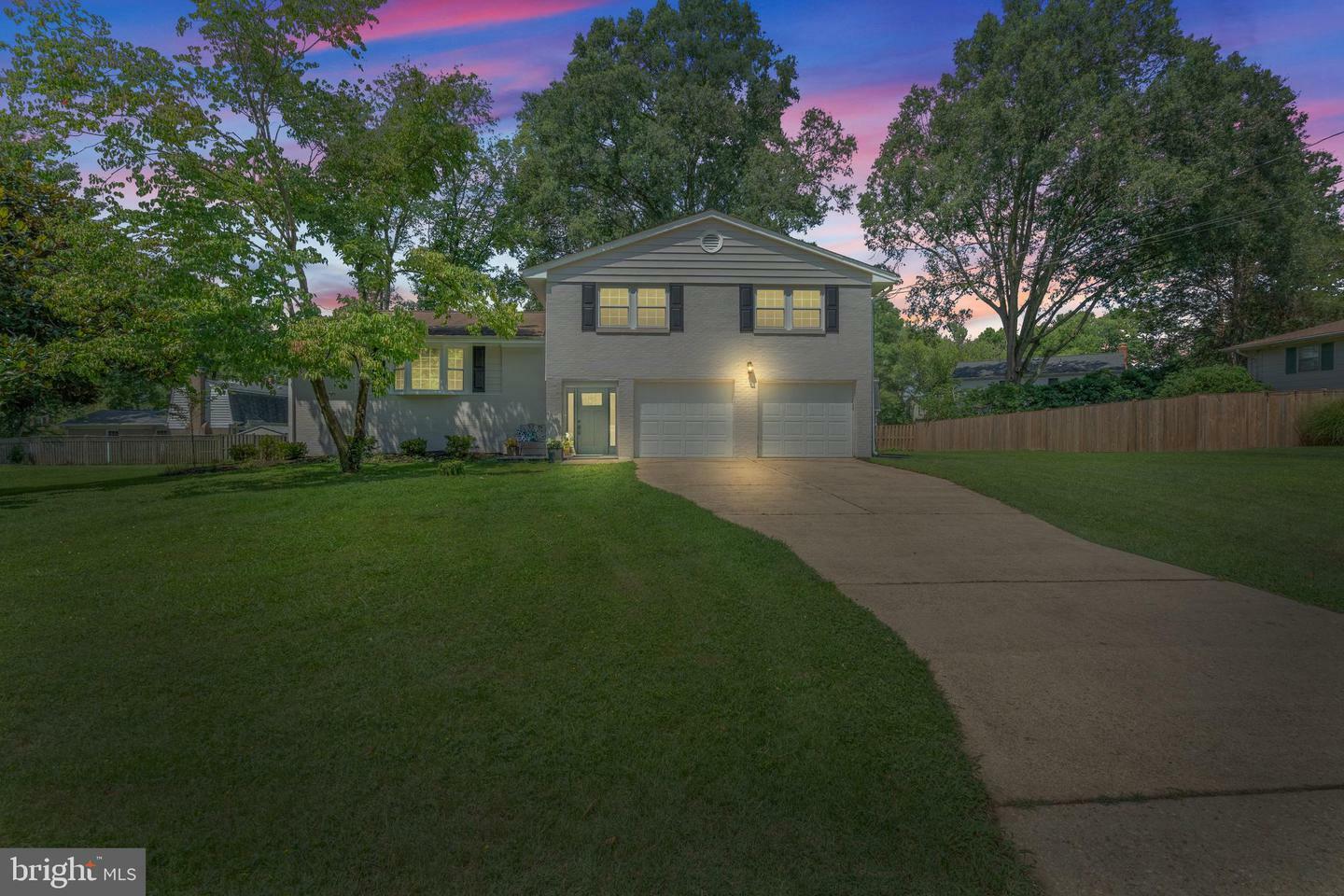 Property Photo: 7518 Cornith Drive VA 22306
