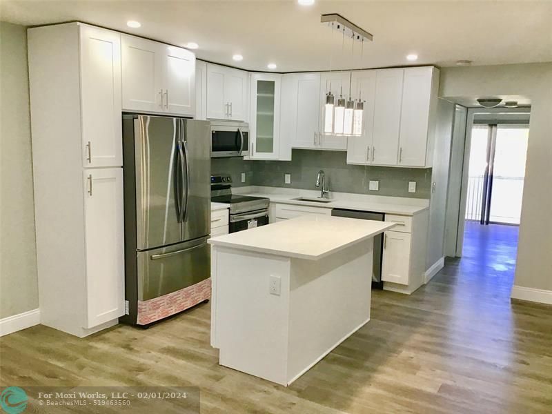Property Photo: 66 Chatham C 66 FL 33417