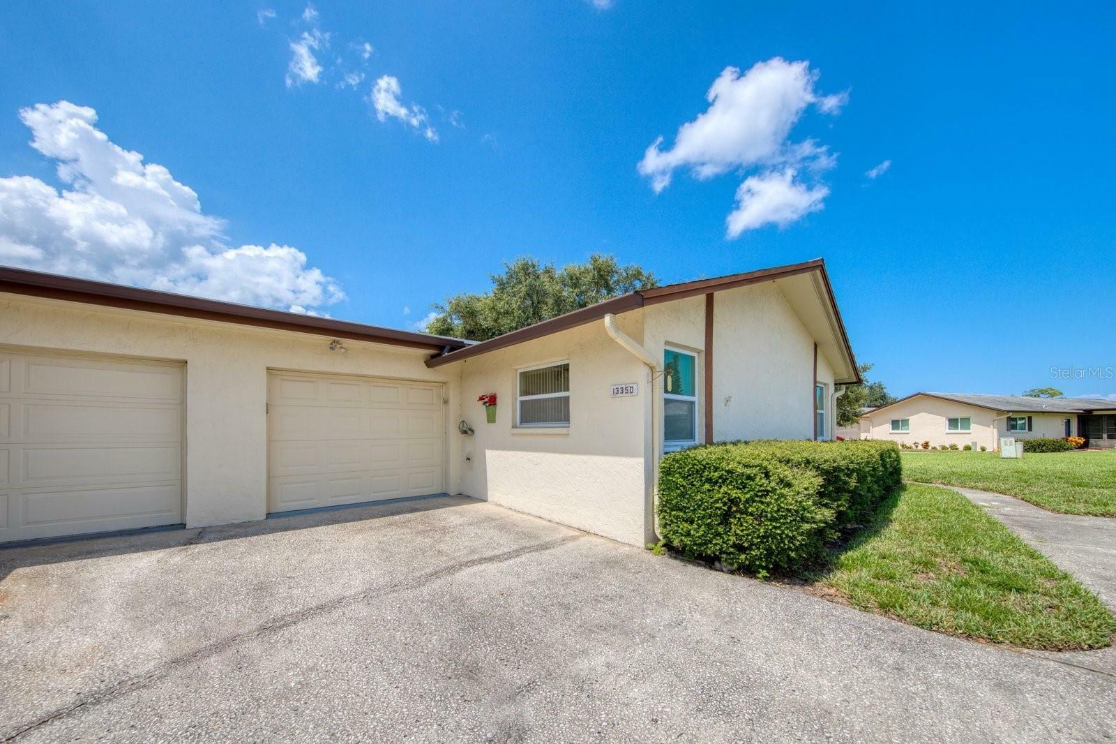 Property Photo:  1335 Queen Anne Drive D  FL 34684 