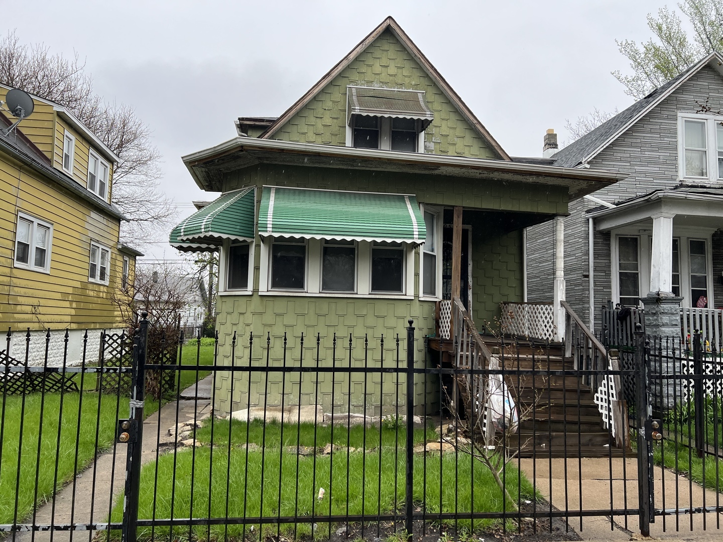 Property Photo:  10554 S State Street  IL 60628 