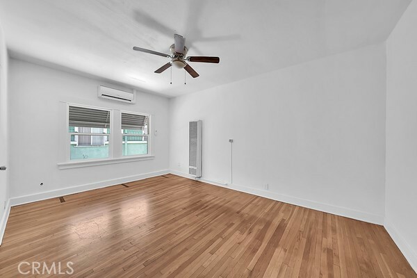 Property Photo:  635 Elm Avenue 12  CA 90802 