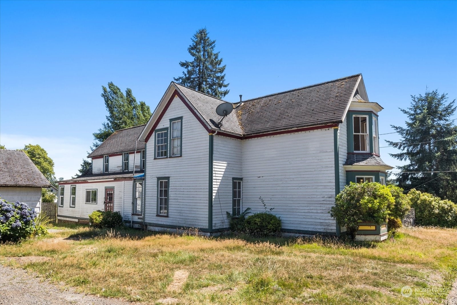 Property Photo:  410 N Adams Street  WA 98563 