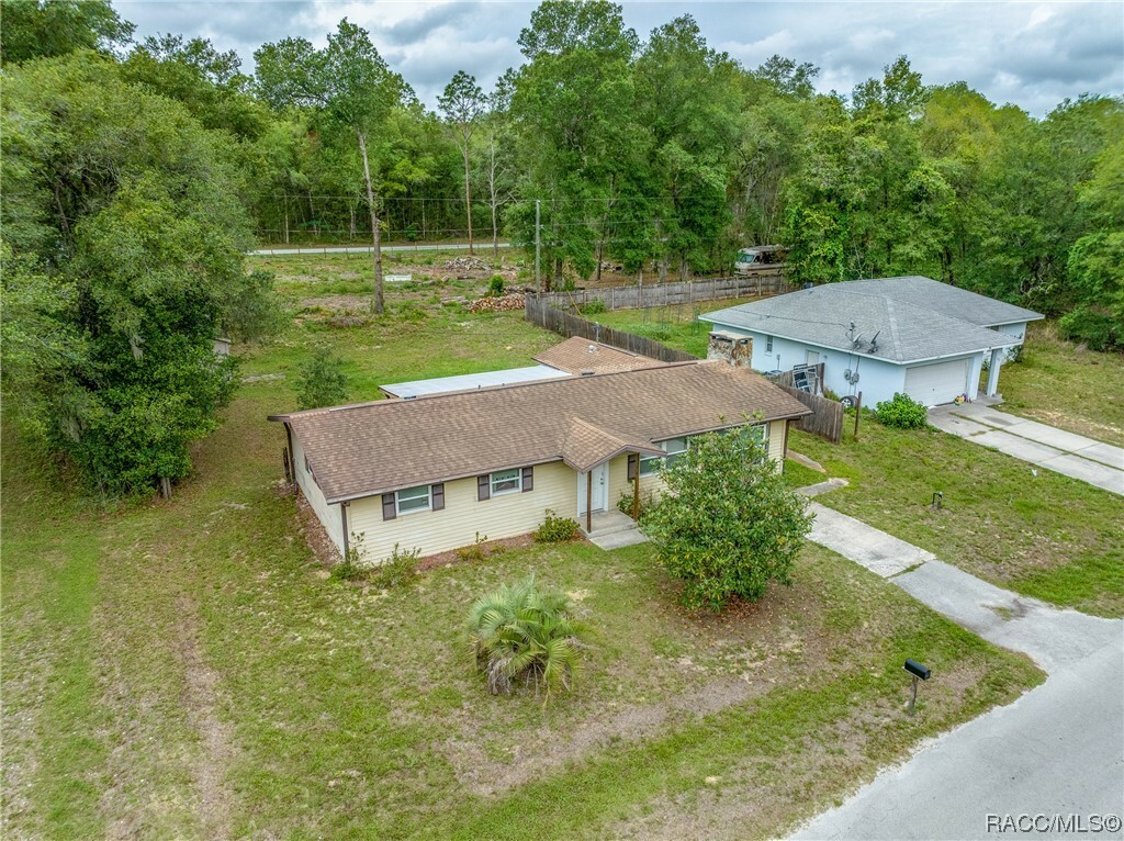 Property Photo:  520 S Rooks Avenue  FL 34453 