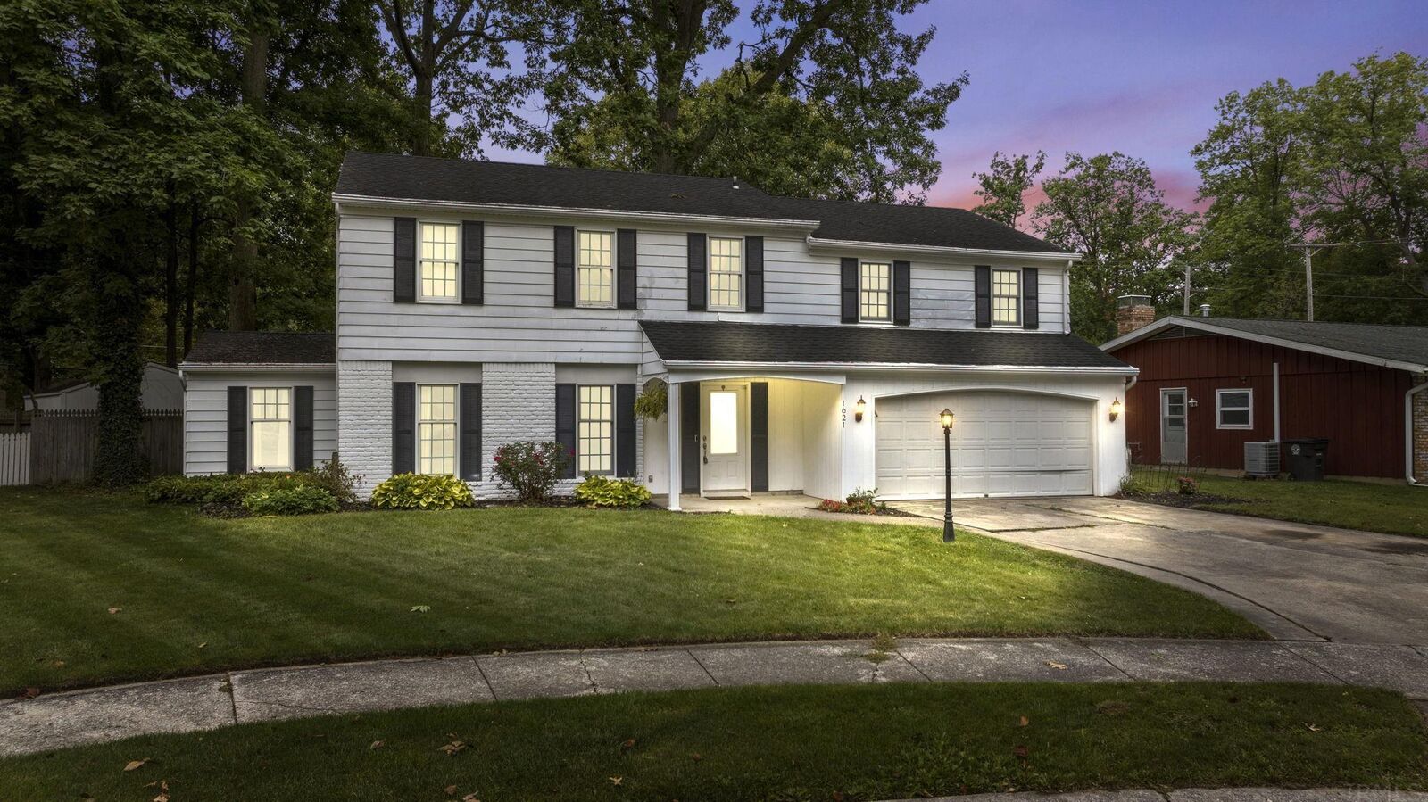 Property Photo:  1621 Forest Valley Drive  IN 46815-7801