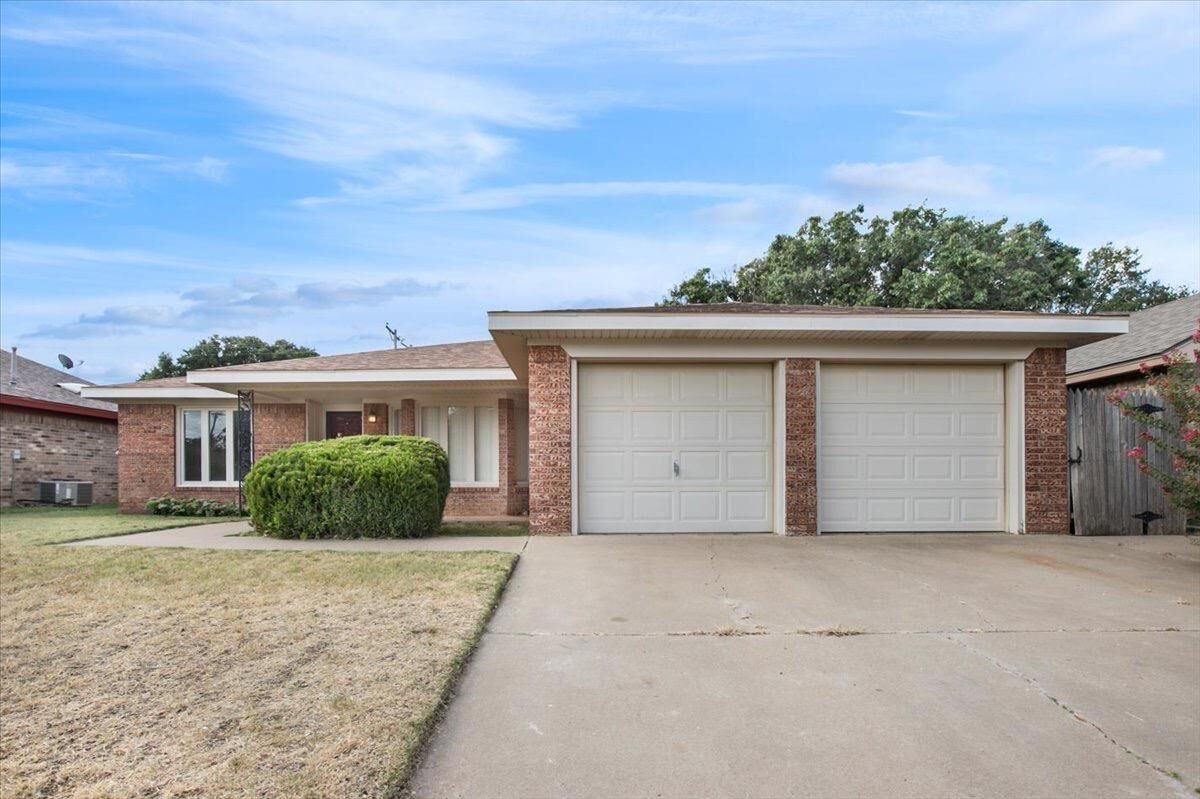 Property Photo:  4807 62nd Street  TX 79414 