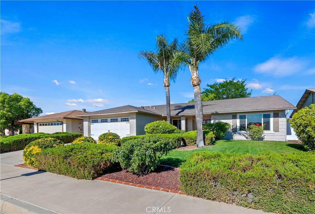 Property Photo:  28423 Sun City Boulevard  CA 92586 