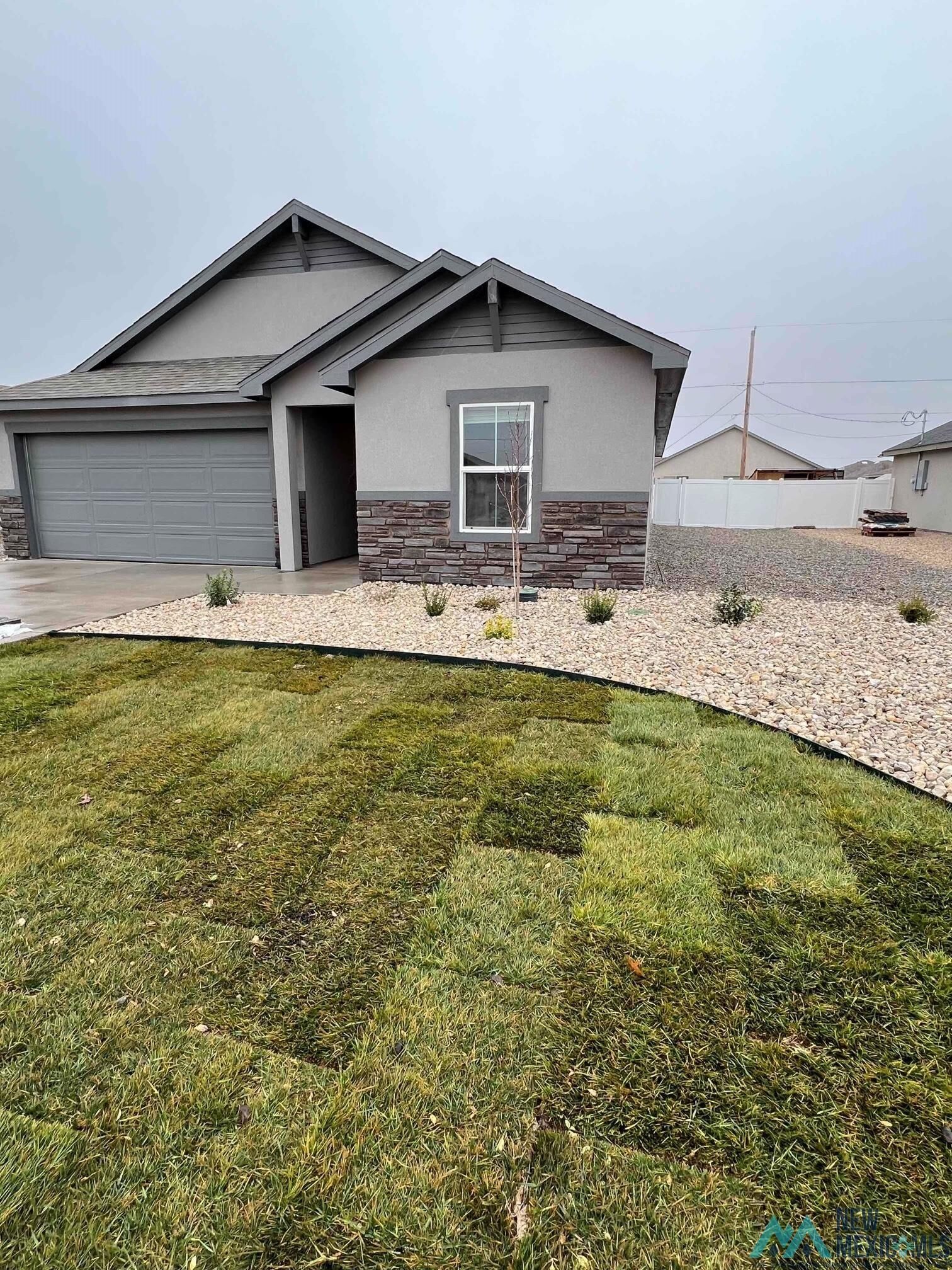 Property Photo: 2419 W Ray Avenue NM 88210