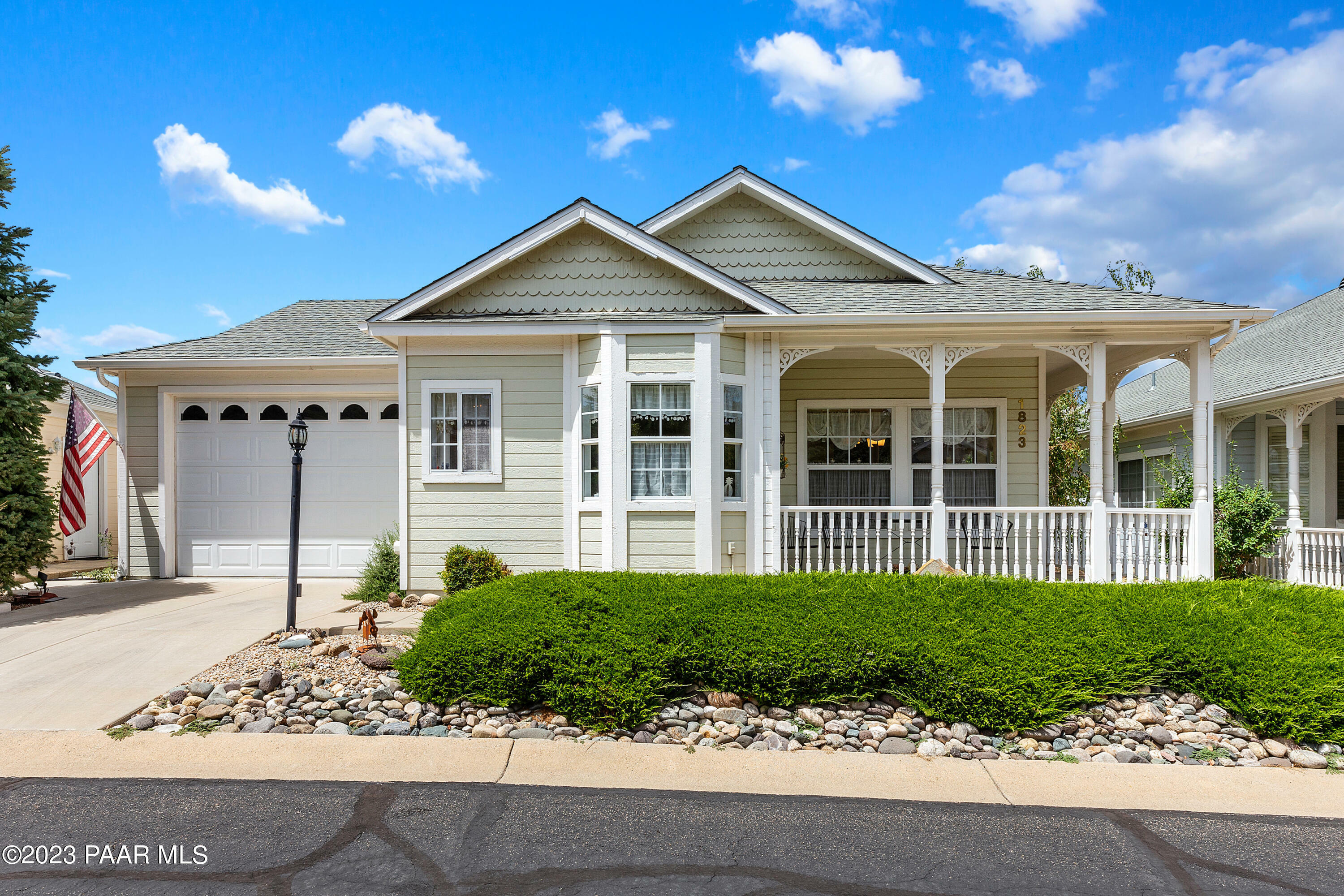 Property Photo:  1823 E Mulberry Street  AZ 86314 