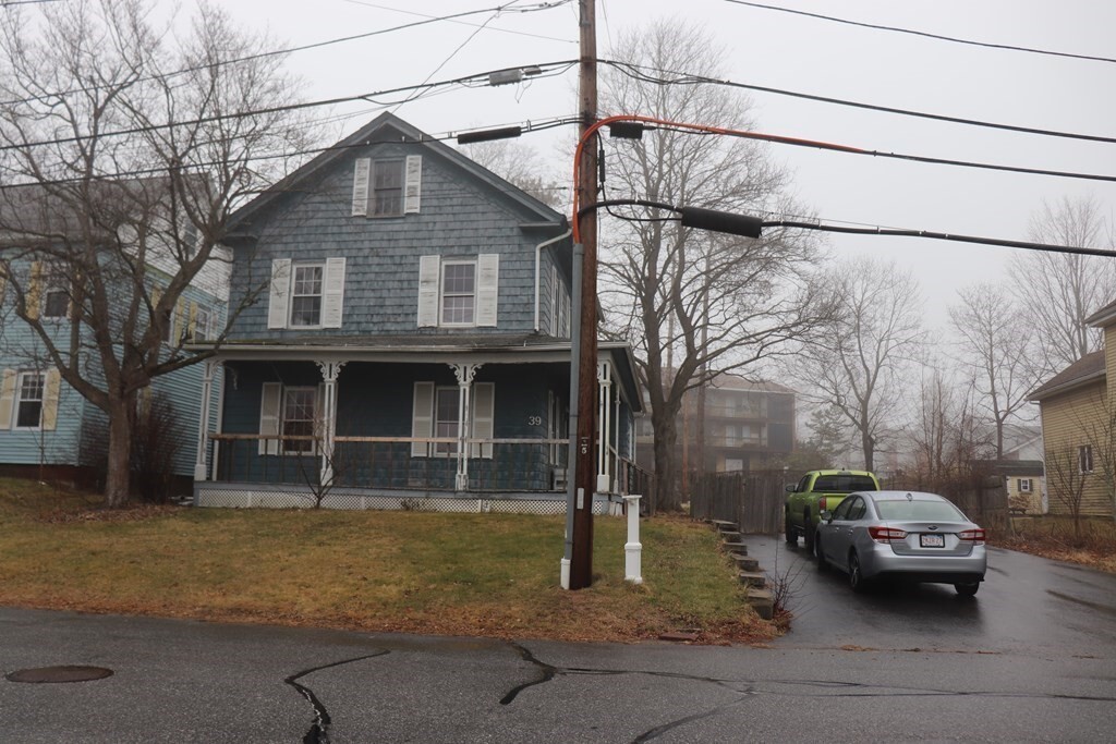Property Photo: 39 Grove St MA 01524