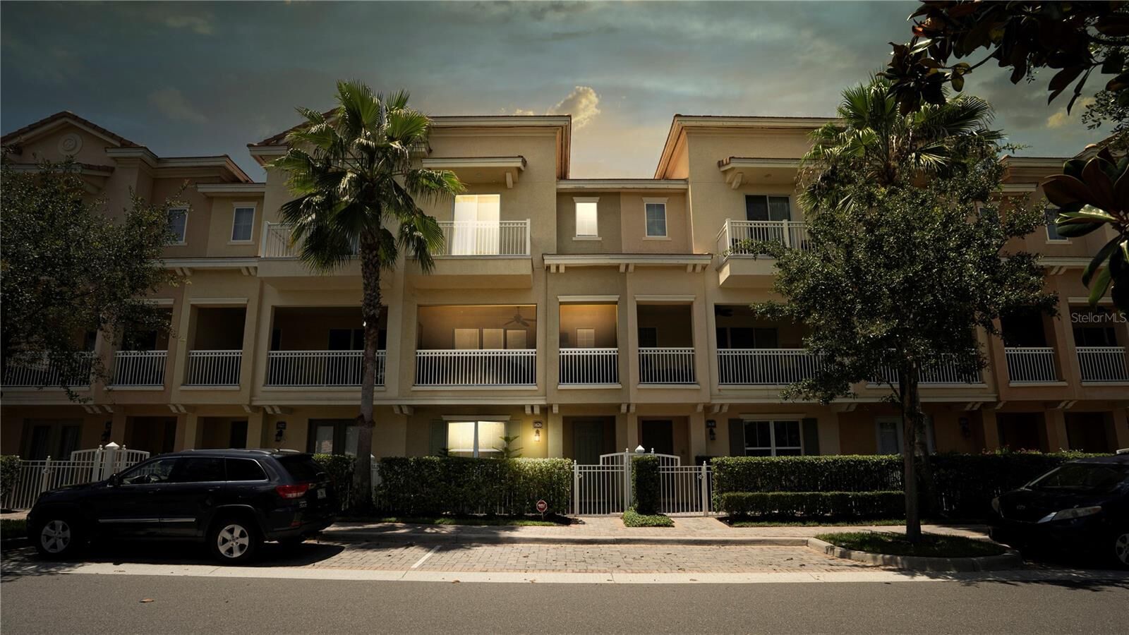 Property Photo: 1626 Utica Trail FL 32746