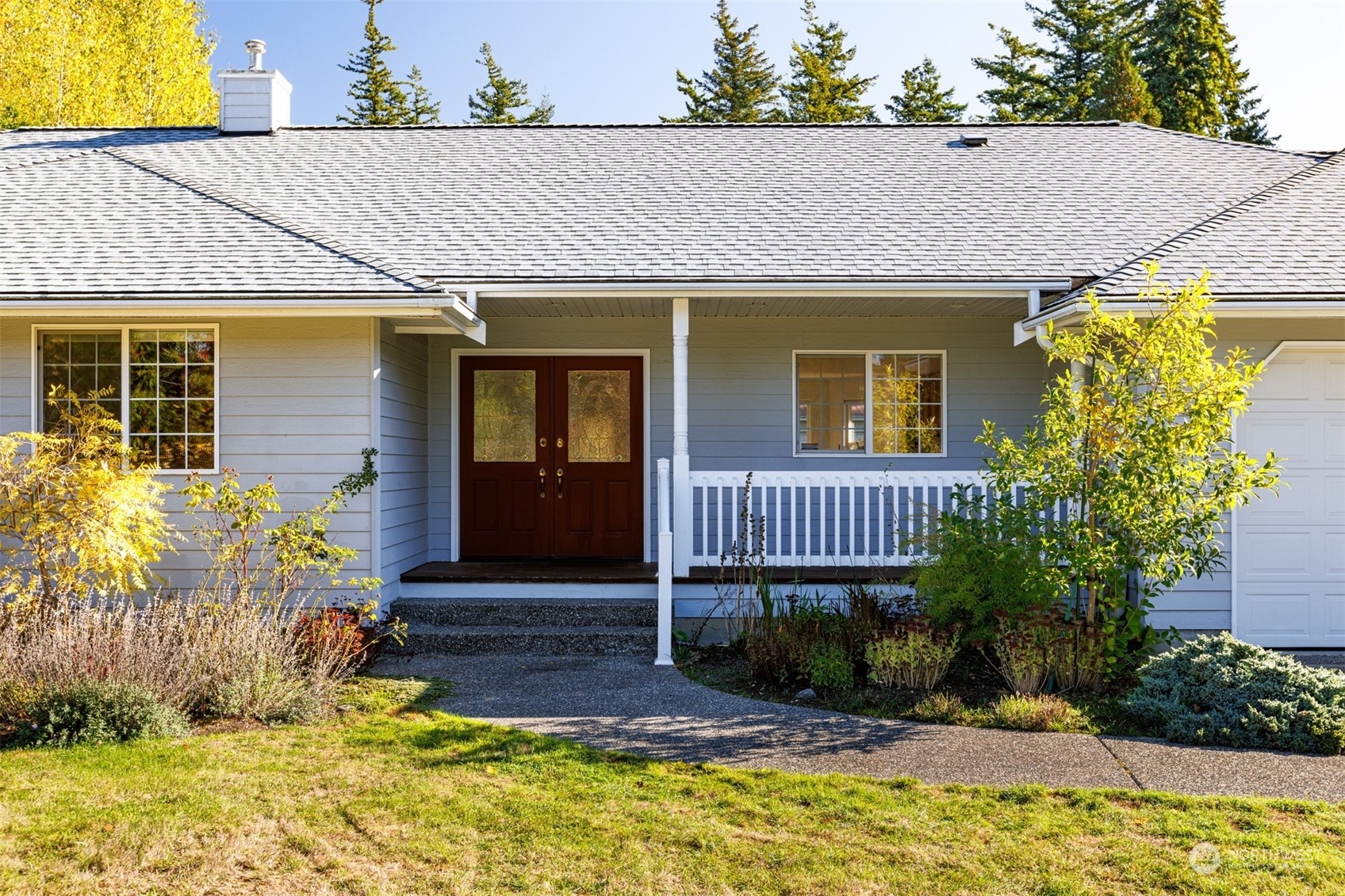 Property Photo:  598 Trout Lake Drive  WA 98226 