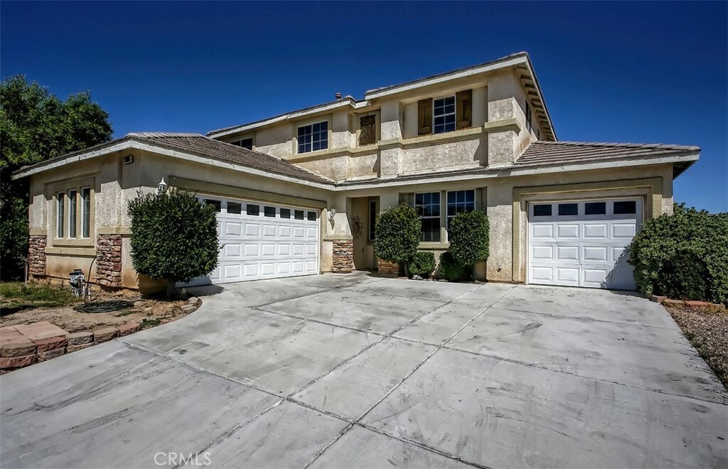 Property Photo:  13880 Plantain Street  CA 92344 