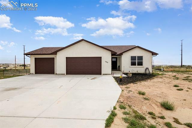 Property Photo:  1392 N Moonbeam Drive  CO 81007 