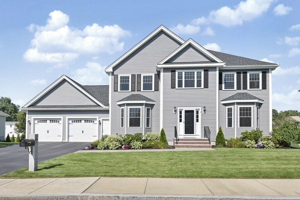 Property Photo: 11 Watson Ln MA 01801