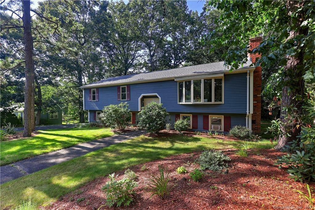 Property Photo:  20 November Lane  CT 06479 