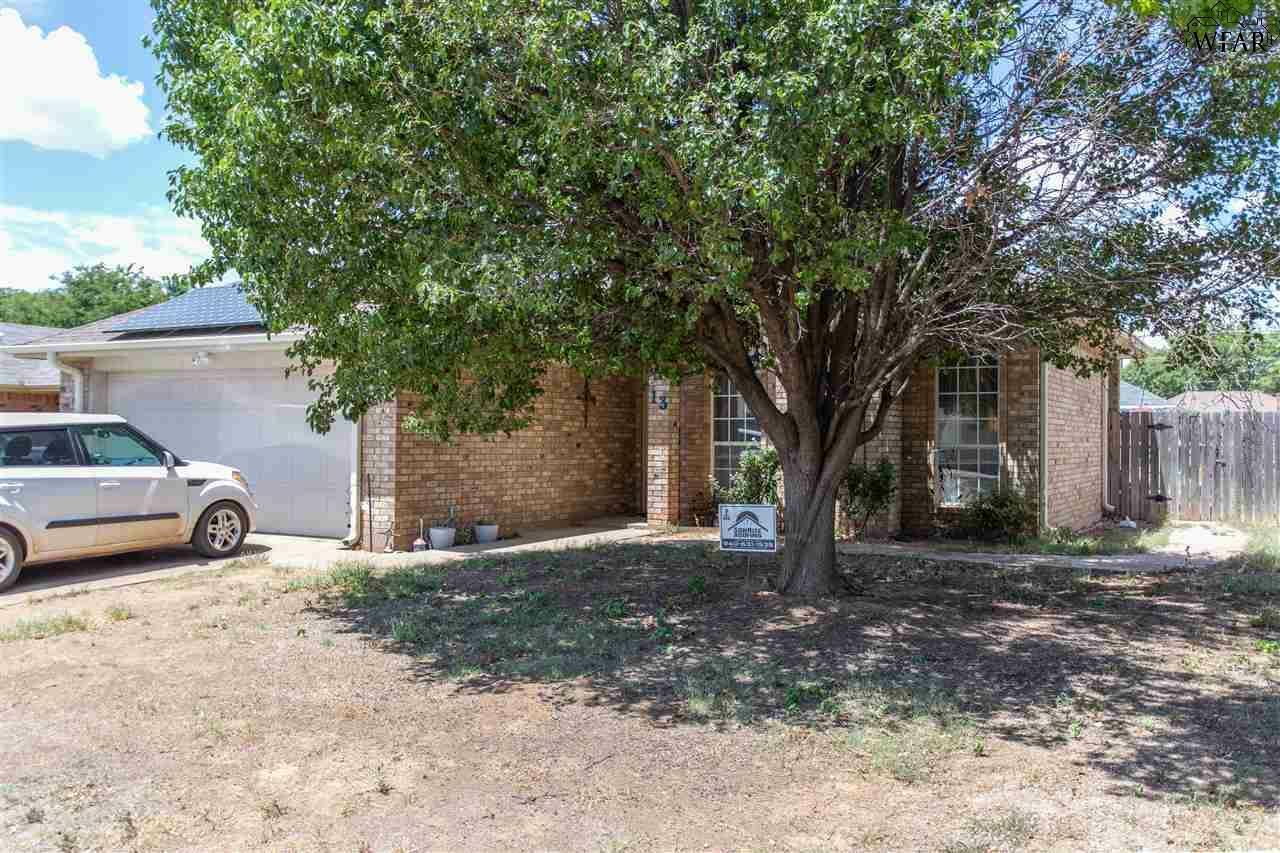 Property Photo:  13 Tumbleweed Court  TX 76310 